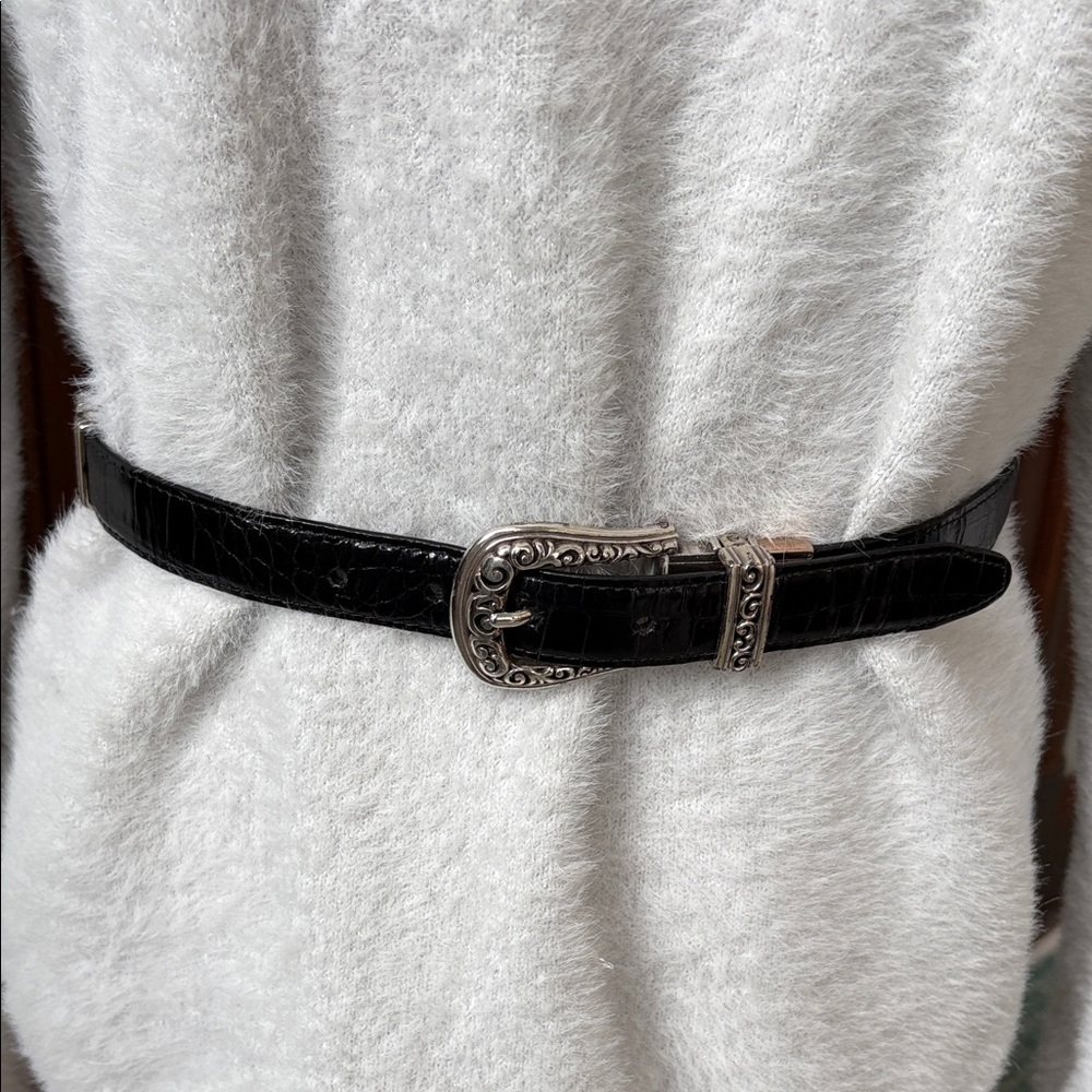 Brighton reversible belt Black / brown croc embossed Leather /Silver Buckle
Sz M